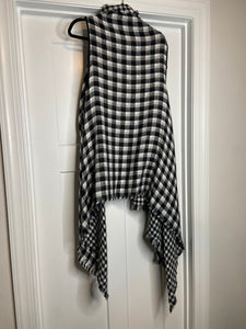 Houndstooth open shawl